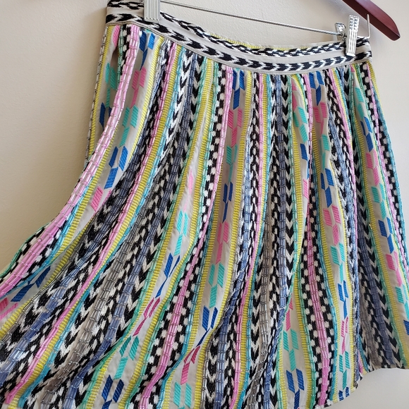 Parker Gorgeous Sequin Hand Beaded Mini Skirt Size 4 - Picture 9 of 11